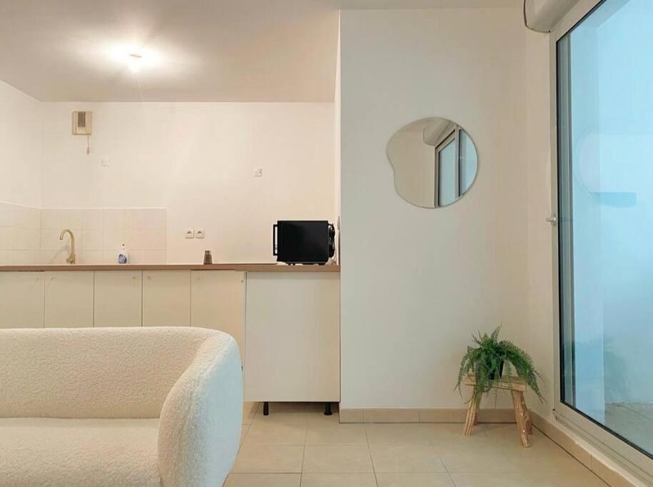 Havre De Paix La Joliette : Urban Modern Cosy Chic Apartment Marseille Bagian luar foto